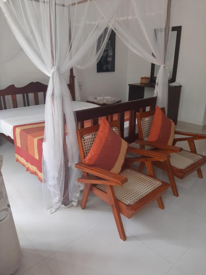 Hotel Chanara Sigirîya Extérieur photo