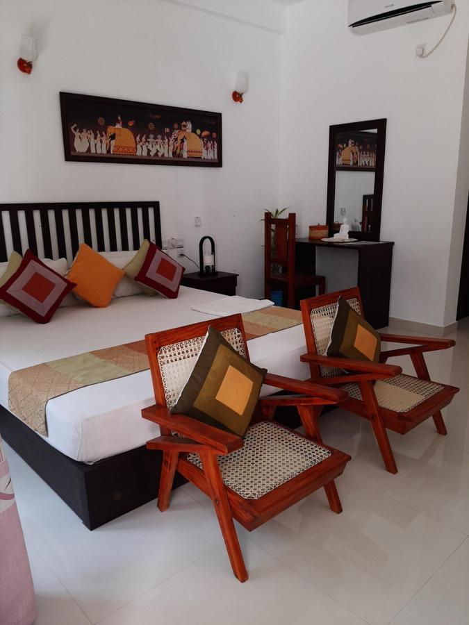Hotel Chanara Sigirîya Extérieur photo