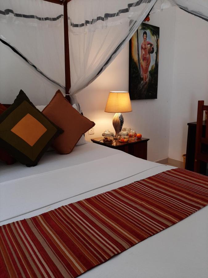 Hotel Chanara Sigirîya Extérieur photo