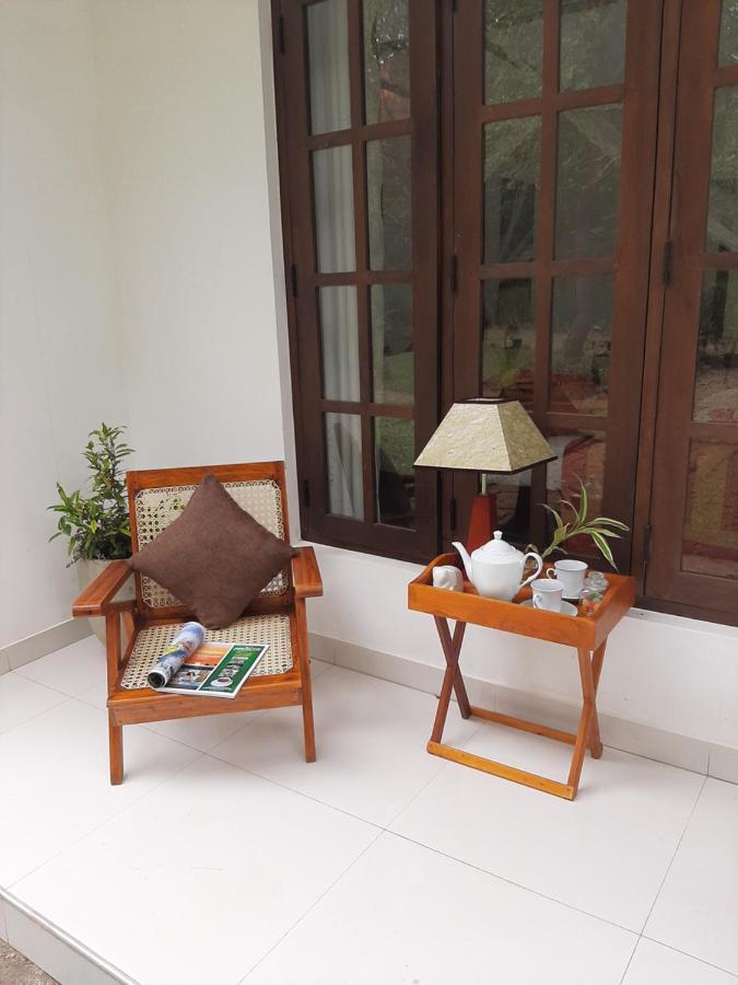 Hotel Chanara Sigirîya Extérieur photo