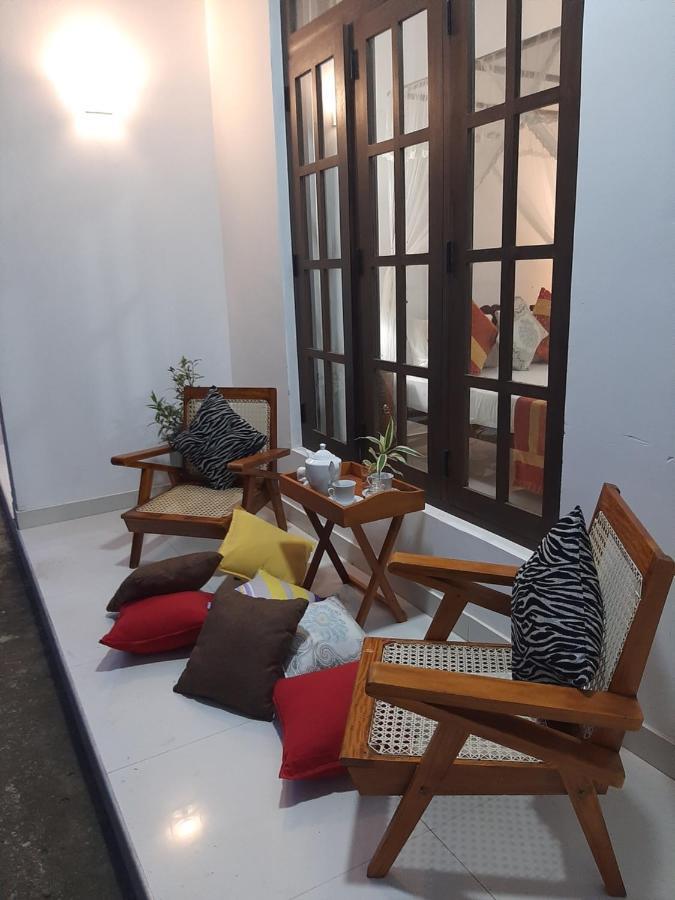 Hotel Chanara Sigirîya Extérieur photo